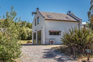 Criffel Peak View - Stuart's Cottage